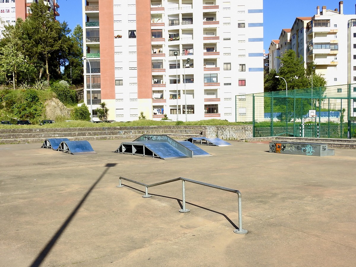 Mem Martins skatepark